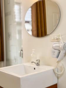 Hotel Adelina Balanga City Bataan