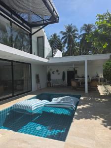 Luxury manao poolvilla with seaview Koh Lanta