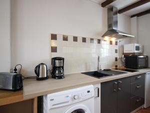 Mont-Dore : Appartement F3 50m², 2 chambres, dès 475€sem - FR-1-415-185