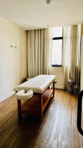 Flat Hotel 4 Estrelas no Jardins 9 andar - com vaga e serviços