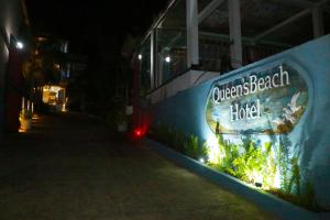 Queens Beach Hotel