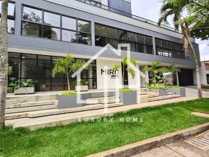 Cali - Apartaestudios Edificio Miro Living Guadalupe