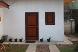Dinuli Home Stay
