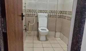 FabHotel Ripon Palace