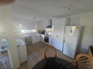 Modern 2 Bedroom Apartment 1 lock garage