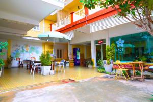 Excel Hotel Bangkok former Sri Krungthep Hotel