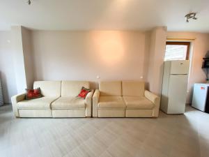 Green Life Private Apartment D27