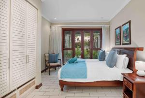 Eden Island Luxury Accommodation