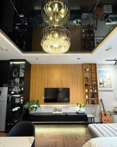 Modern Studio Apartment