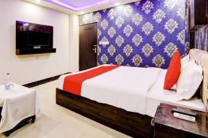 Hotel O Soft Petal Residency