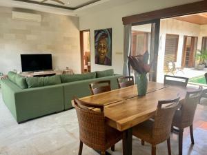 Villa Alamaya - Peaceful Central Retreat