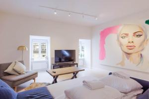 Stunning penthouse Prime location