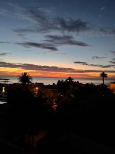 Ocean view luxury villa with pool - Camps Bay