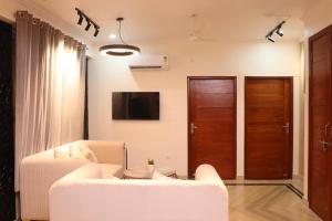 Letstay- Vasant Kunj