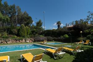 SeaHomes Vacations - Cala Banys Seafront Apt