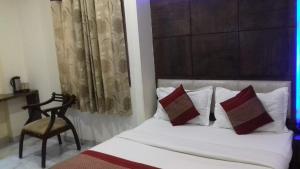 Saffron Inn-Near New Delhi Railway Station