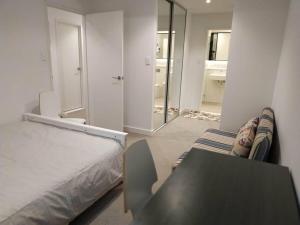 Mortlake Riverside Escape 2BR 2Bath Apt for 4