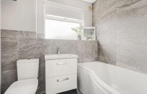 Lovely family home in friendly village of Bicester