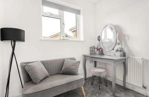 Lovely family home in friendly village of Bicester