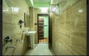 Padmashree Hotel & Spa