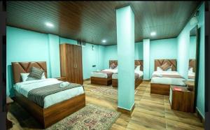 Padmashree Hotel & Spa