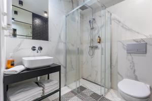 Glow Apartments - Chlebnicka, Gdańsk Old Town & Neptun Fontanna