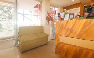 RedDoorz @ Benelio Suites Pavia Iloilo