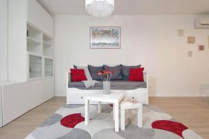 Il Villino di Adelchi by DomusDimore