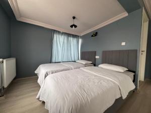 Flora Otel 16 rooms