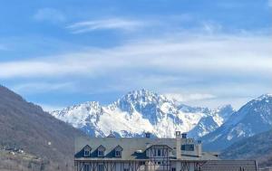 Les Cybeles 4ème étage calme avec vue sur les montagnes