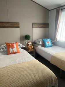 NEW 2025 Modern 3Bedrooms Lodge Walk to Beach