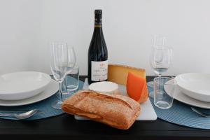 522 Tocqueville Suite - Cozy apartment in Paris 17