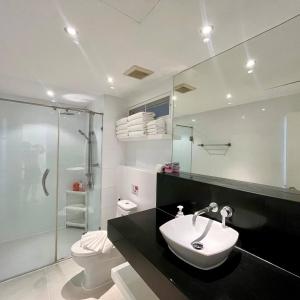 Sunset Plaza Condominium