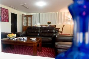 Anis residence