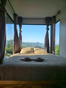 View hills mine hills Home1