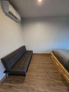 View hills mine hills Home1