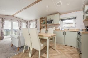 Lodge No 19 - St Andrews Lodge Park