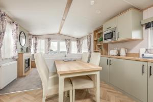 Lodge No 19 - St Andrews Lodge Park