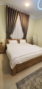 شقق قصر البارقة للشقق المخدومة