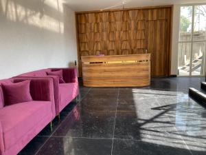 Xenious Opulent Hamirpur