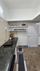 Casa de Familia - 1BHK near Manyata Tech Park & Aster CMI Hospital