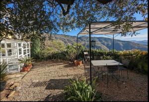 Ferienhaus Casa Pino mit eingezäuntem Garten in Ligurien