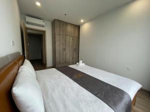 H-Vista Suites - The Wisteria