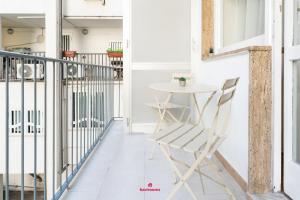 Barirooms - District 198