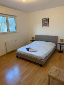 Maison vue sur le lac et proche du golf !