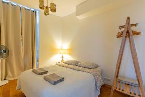 Paris Center - 1st Palais RoyalLouvre Museum