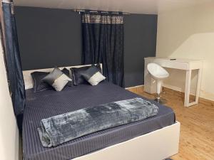 Dormyy backpackers castle