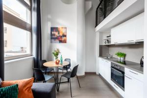 Spacious loft-aparts on Karlin