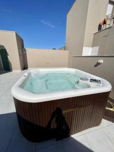 Dúplex frente ao mar localiza em Bombas