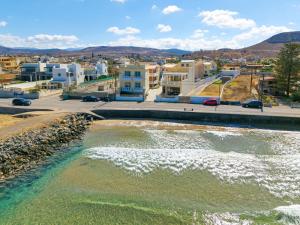 Niros Beachfront Aparthotel